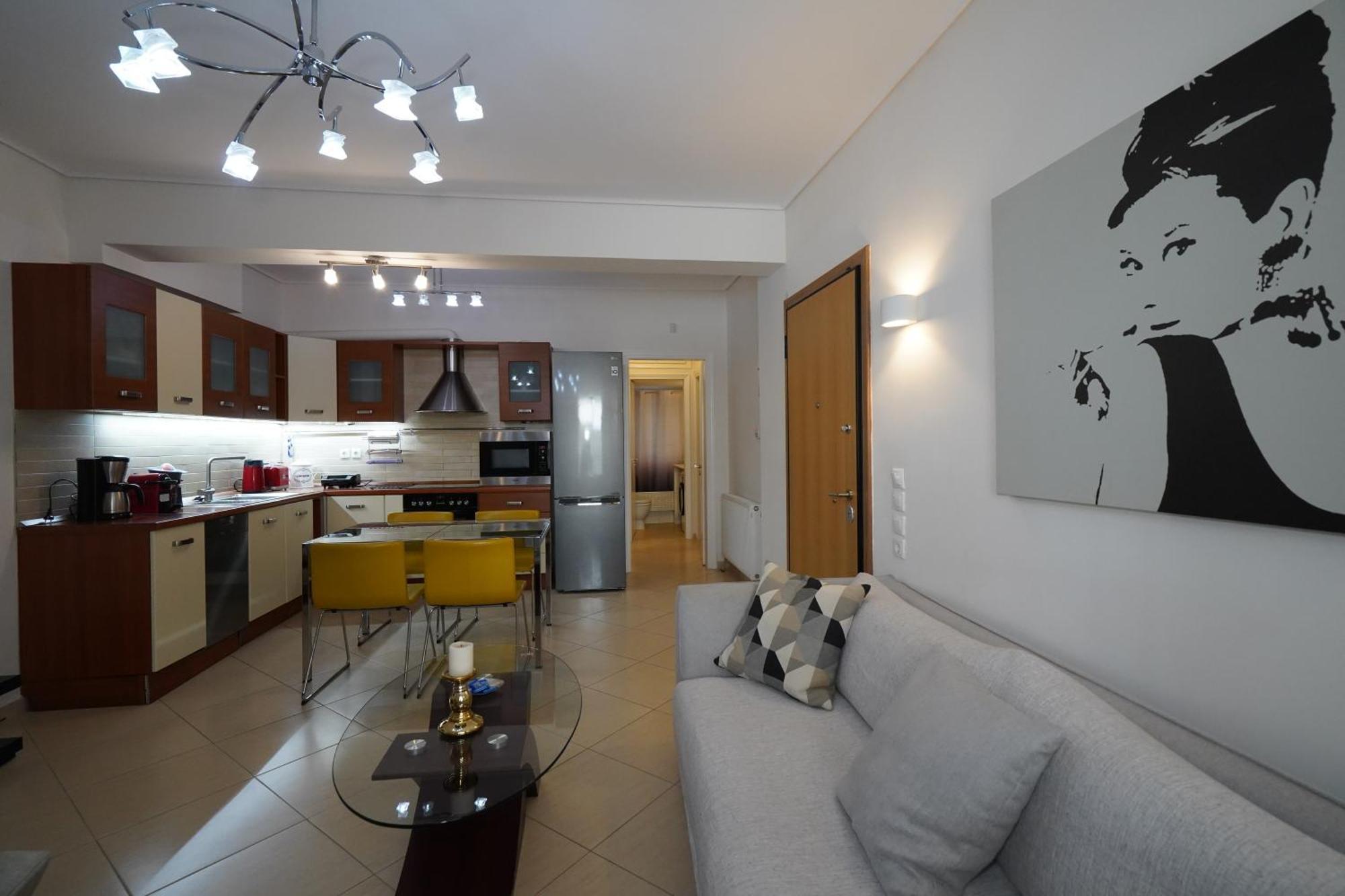Garden Apartment Next To The Mall -Private Parking Athén Kültér fotó